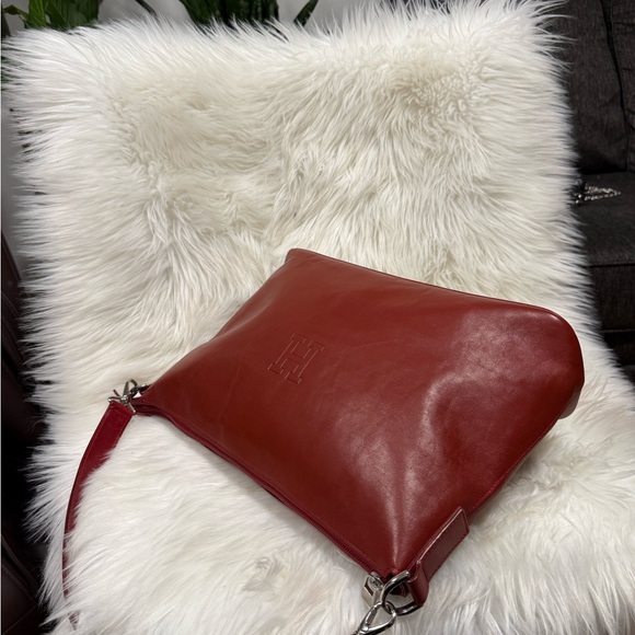 🔥BLACK FRIDAY SALE LIMITED TIME🔥
Authentic Hirofu Red Leather Bag - Picture 6 of 16